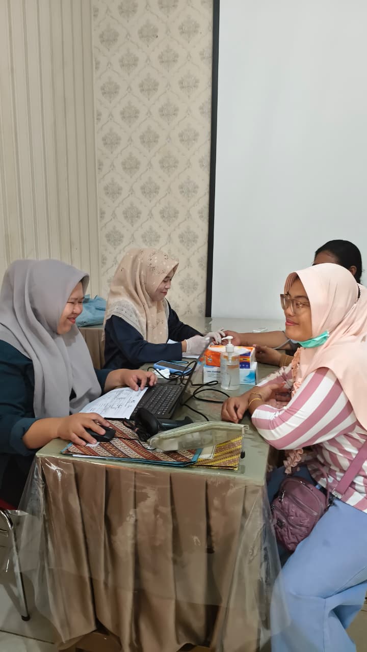 DONOR DARAH DI PUSKESMAS TALANG JAWA